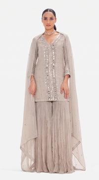 The Antique Aura Sharara Set
