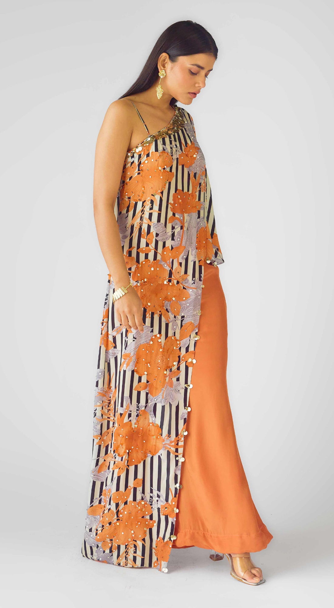 The Tangerine Blooms Cape Set