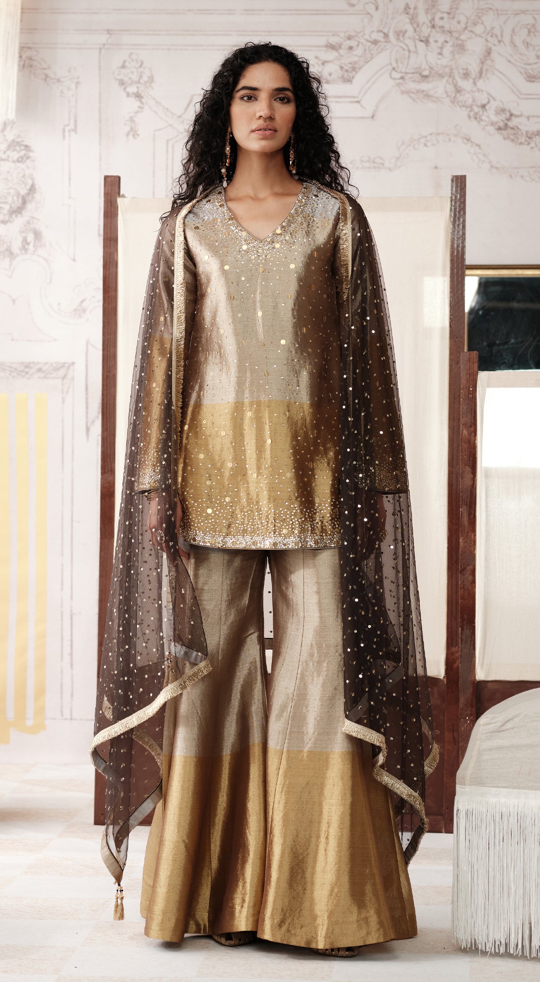 THE CHAMPAGNE DUSK SHARARA SET
