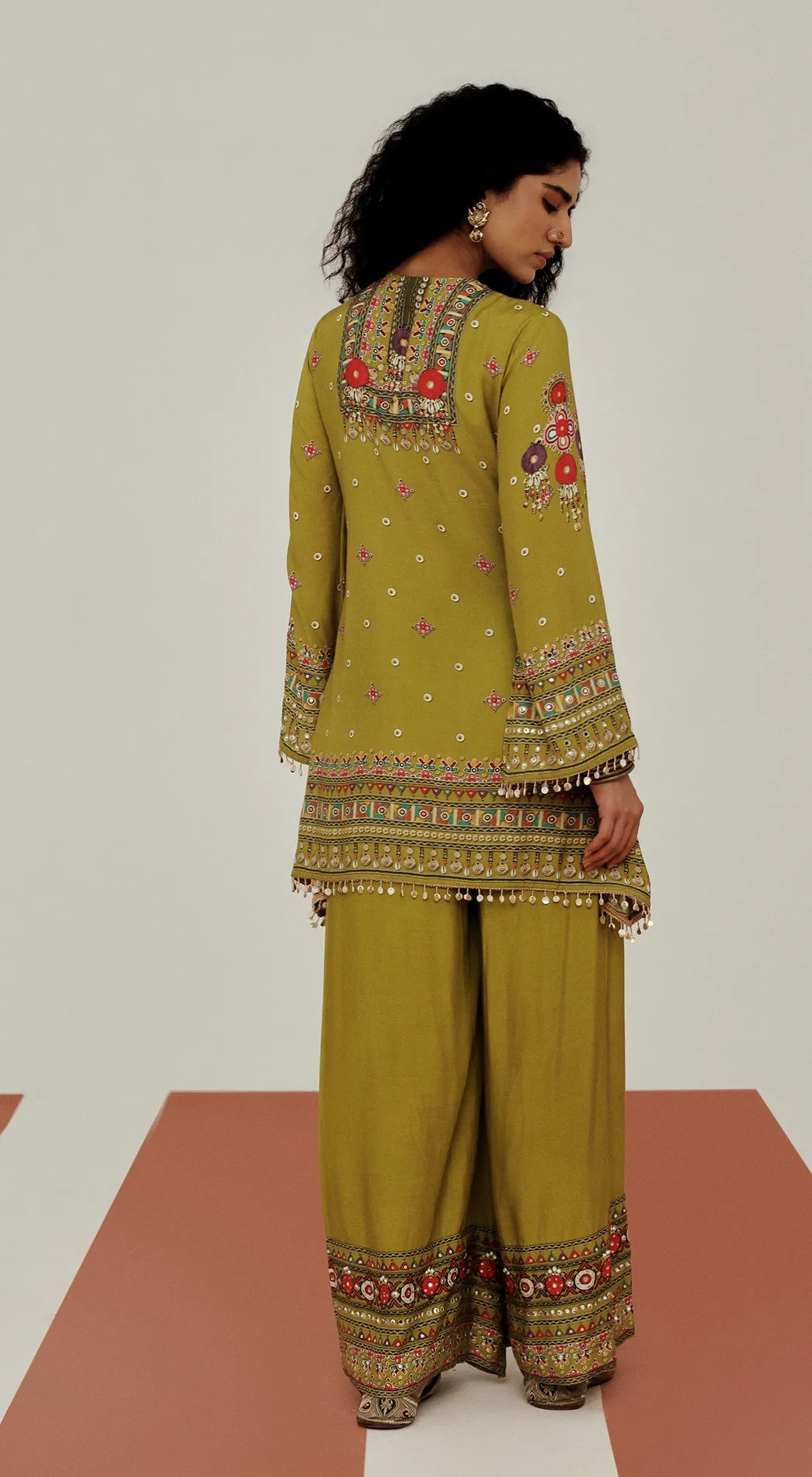 BS101-323-GREEN-4