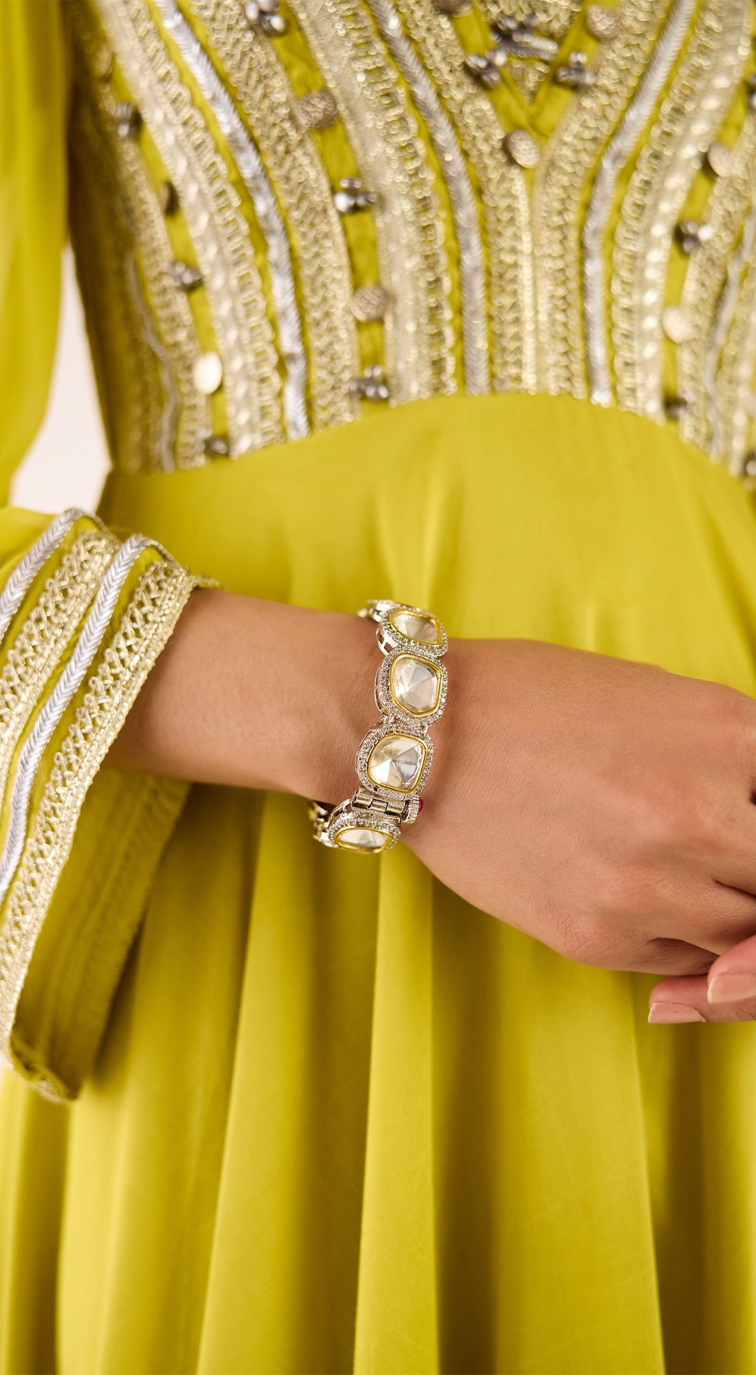 Riwayat bangles