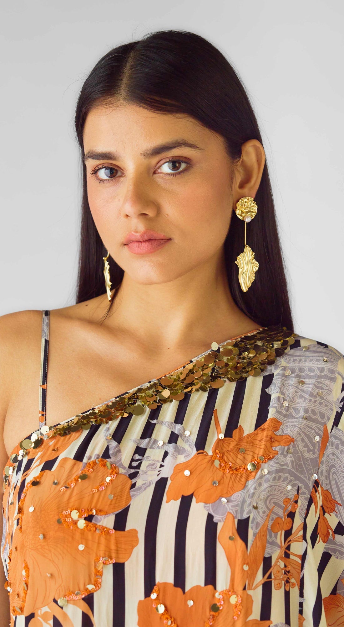 Avya Earrings