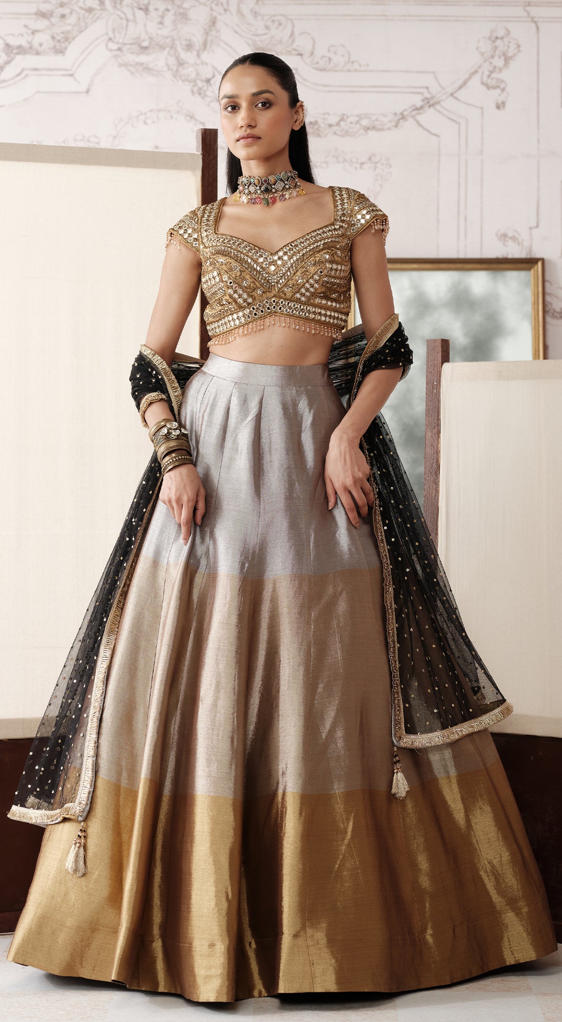 THE ROYAL GOLD OMBRE LEHENGA SET